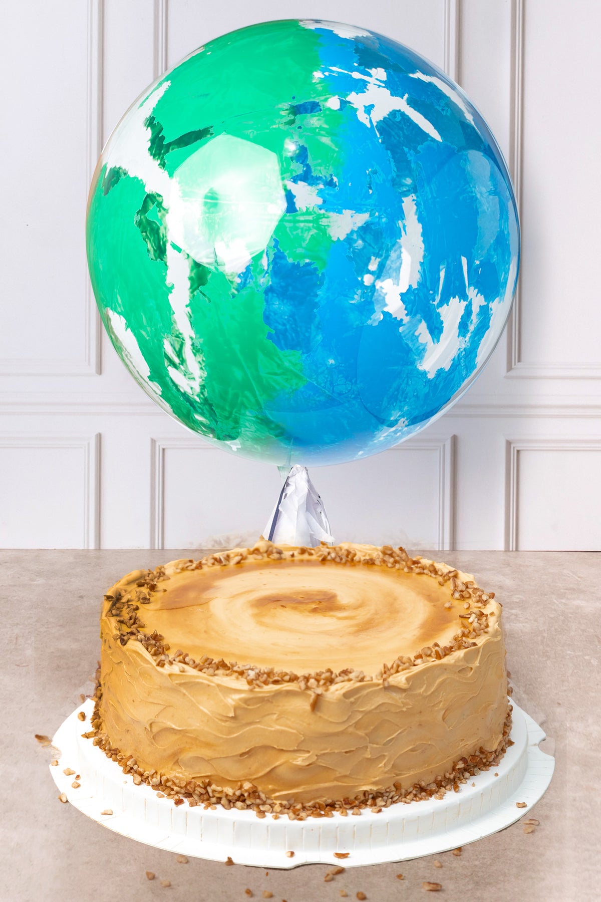 Pastel Grande de Dulce de Leche - con Globo Explosión Azul y Verde