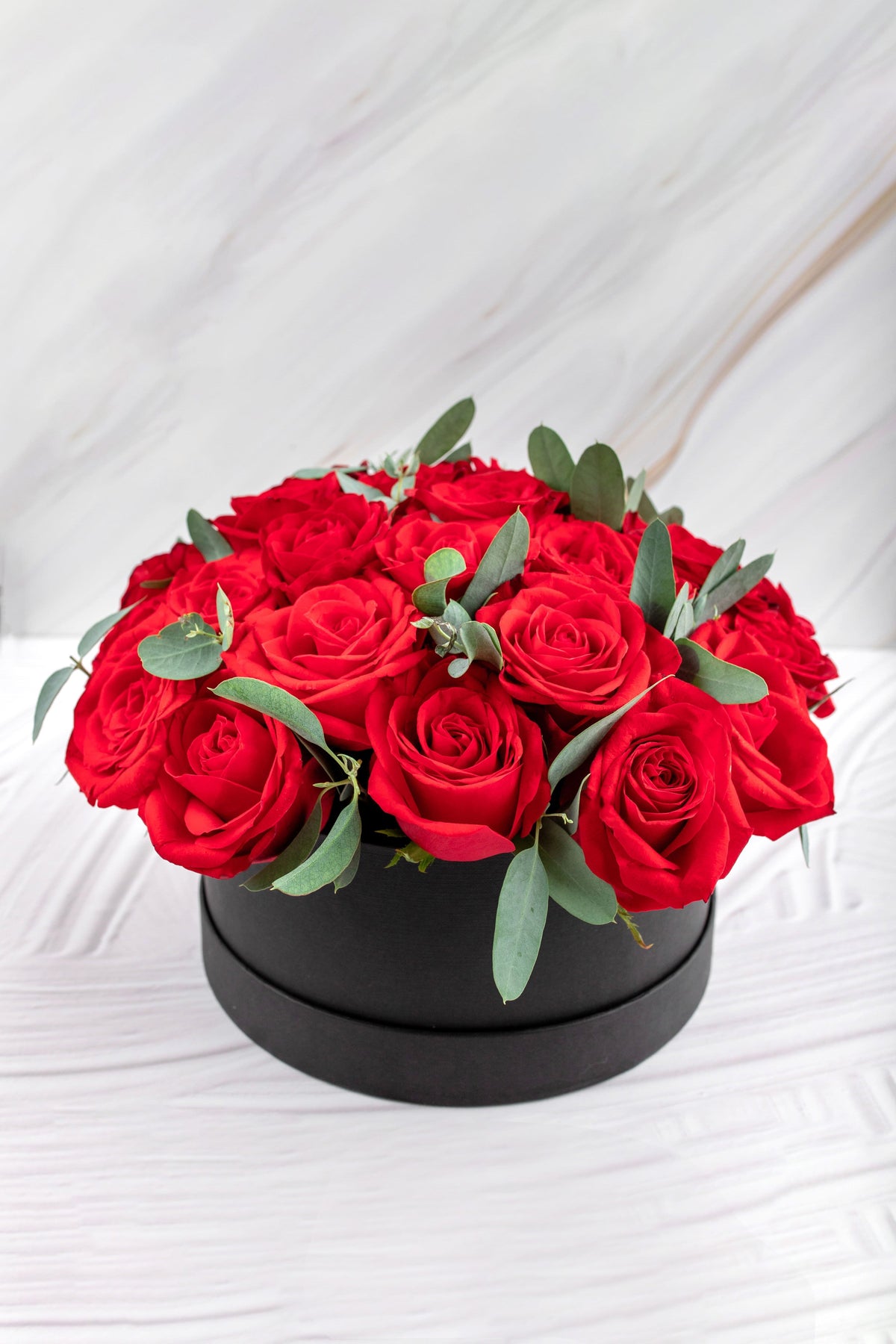 Catarina // SNL Red Roses Box