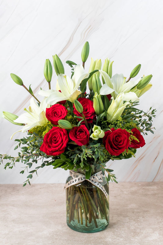 Carmín - Rosas Rojas y Lilium Blanca XAL