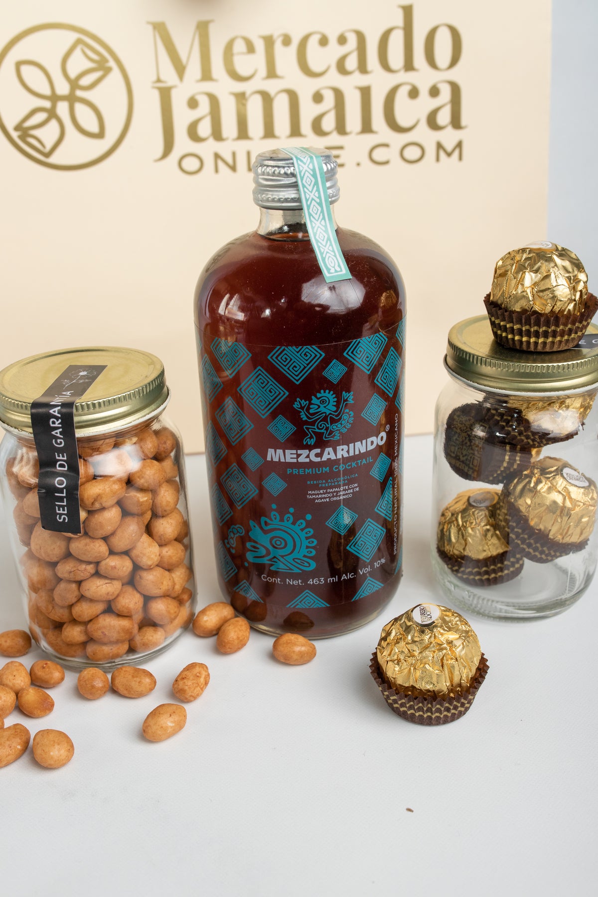 Mezcarindo Kit - Mezcal, Chocolates, Peanuts and Succulent