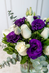 Claro de Luna - Rosa Blanca y Lisianthus Morado CDMX Sur