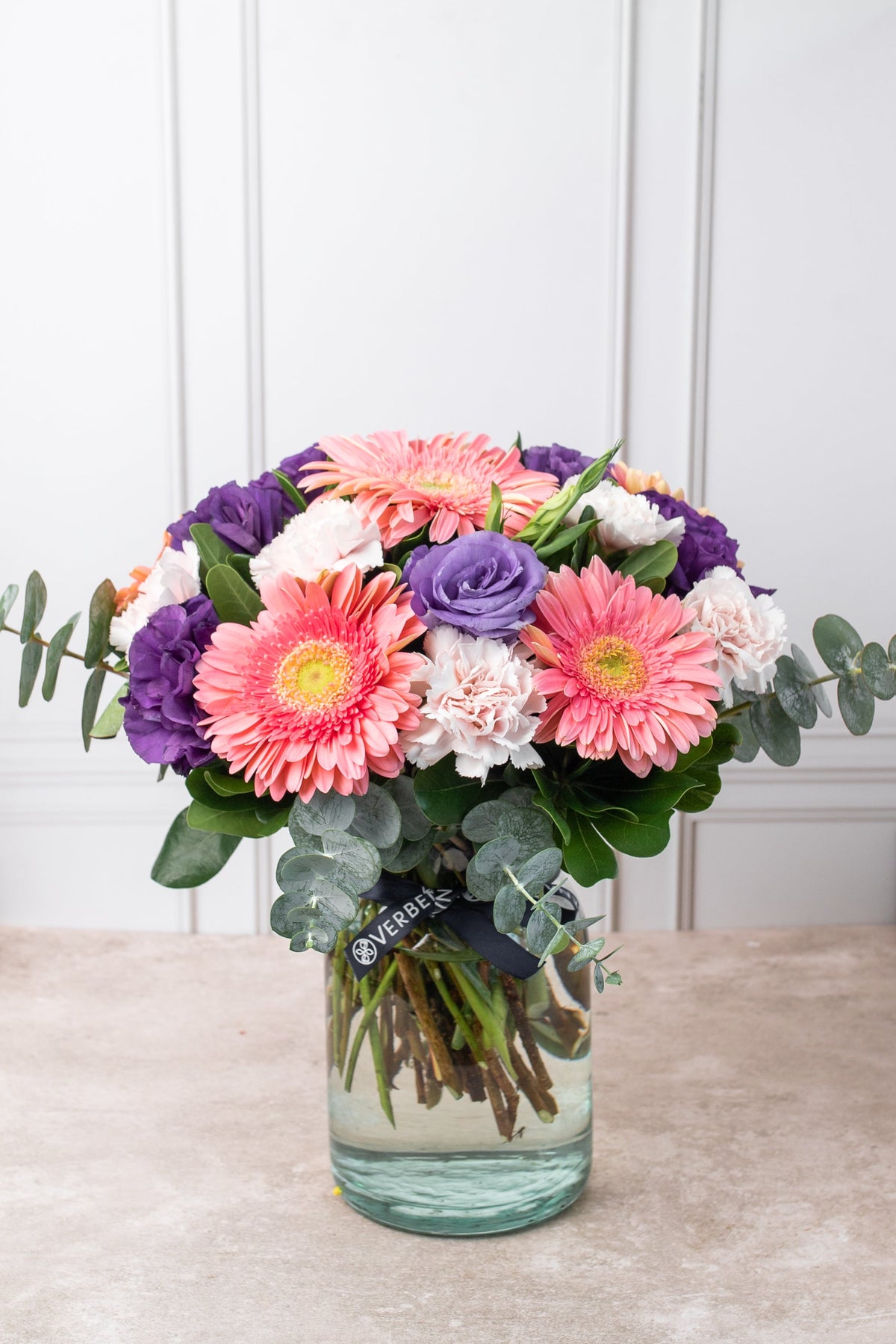Coral / Gerbera Rosa, Lisianthus Morado y Clavel Rosa CHIH.