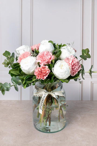 Pura Vida - White Peony and Pink Carnation